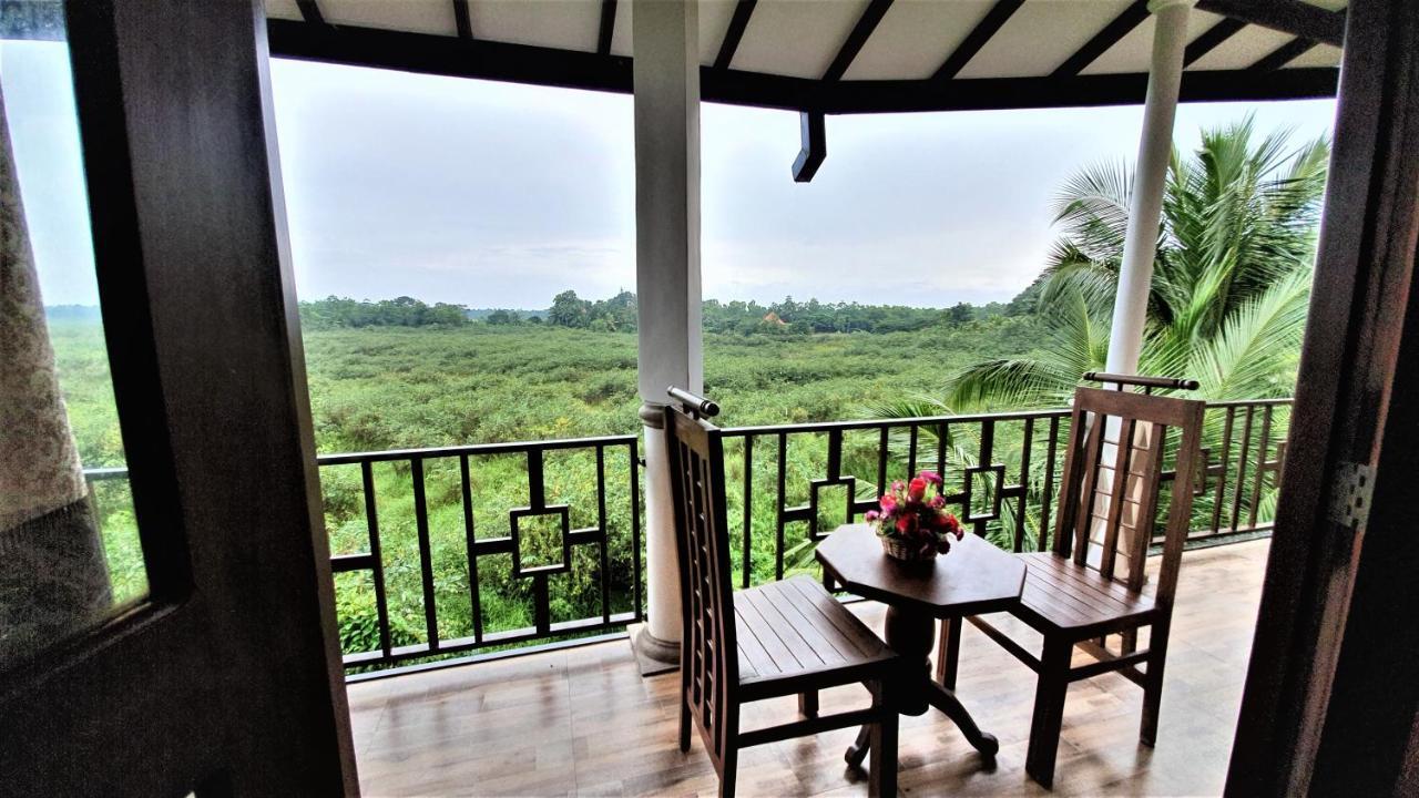 Dhammika Magic Palace Wadduwa Exterior foto