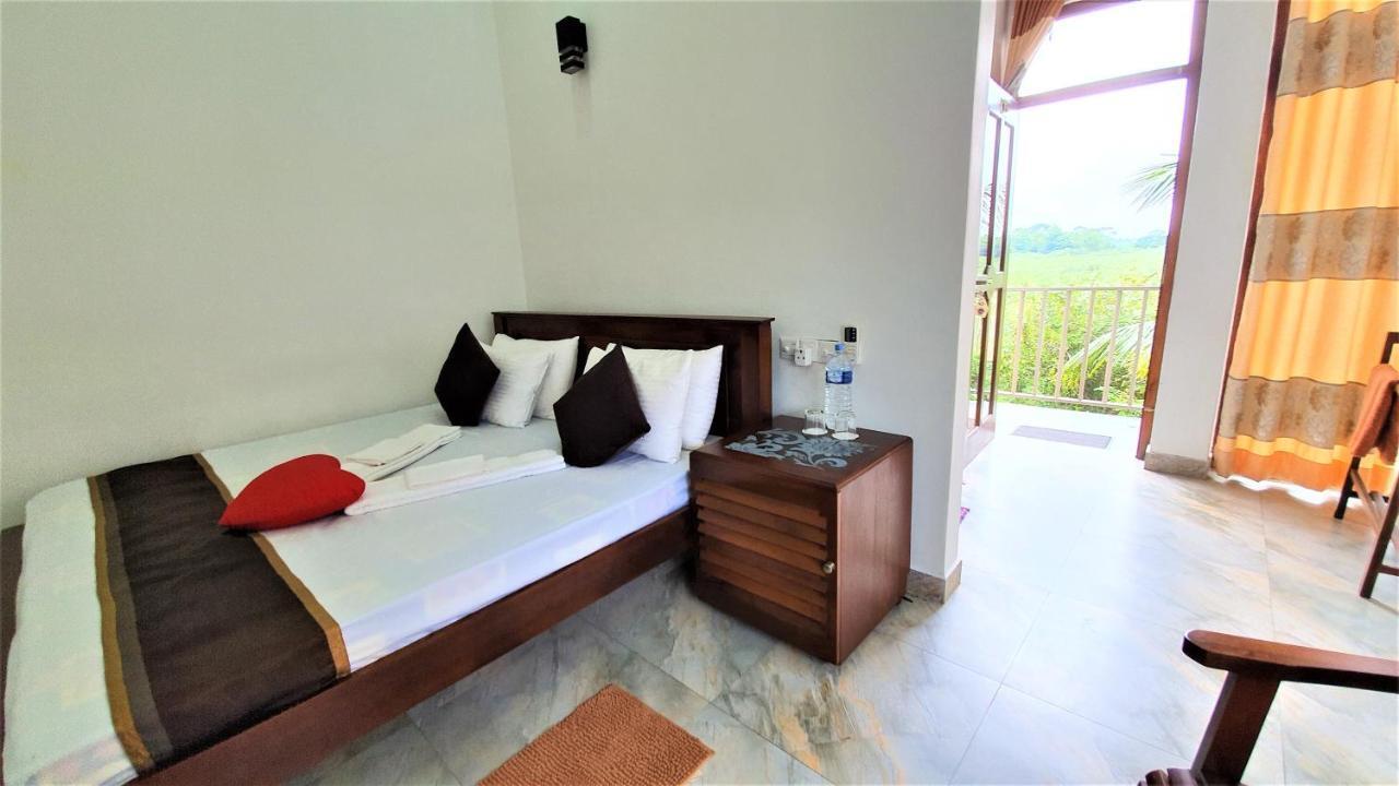 Dhammika Magic Palace Wadduwa Exterior foto